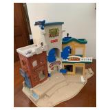 FISHER PRICE WILD WESTERN TOWN PLAY SET WITH SOME