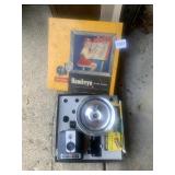 BROWNIE HAWKEYE CAMERA IN BOX