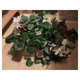 ARTIFICIAL FLOWERS / PLANTS / VASE FILLER