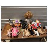DOLLS, PLUSH ANIMALS