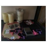 9" CANDLE HOLDER WITH 3 BATTERY OP CANDLES AND