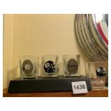 4 STEELERS SQUARE SHOT GLASSES