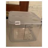 COMMERCIAL SIZE FOOD CONTAINER