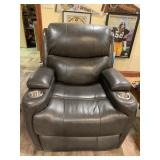 GRAY LEATHER RECLINER POWER RECLINER - (WE COULD
