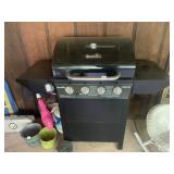 CHARBROIL GRILL WITH PROPANE TANK **MUST TAKE