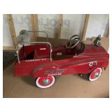 FIRE CHIEF PEDAL CAR