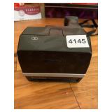 SUN 600 POLAROID CAMERA