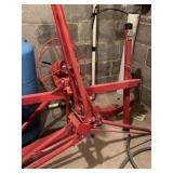 HALL MASTER 150 LB. DRYWALL PANEL HOIST COMES