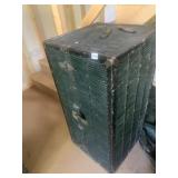 STEAMER TRUNK WITH DRAWERS