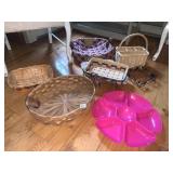 DOUBLE HANDLED AMERICA BASKET AND METAL NAPKIN