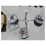 METAL PLATE HOLDER W/ SANTA PLATES IN OB