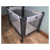 GRACO PORTABLE PLAYARD