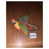 METAL FLAPPING BIRD TOY