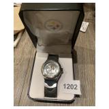 STEELER WATCH NEW IN BOX PRIME TIME QUARTZ ANALOG