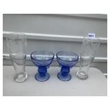 MICKEY MOUSE BLUE GLASSES AND 2 ETCHED GLASSES