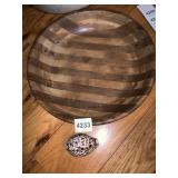 WOOD SERVING BOWL AND LARGE SHELL