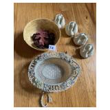 BELLEEK BASKET W/ DAMAGE AND 4 SWANS