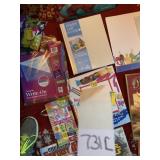 LEGO GIFT SET, STAR WAR DRAGON AND ART BOOKS