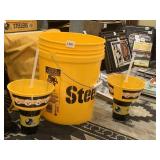 BUCKET AND CUPS W/ STRAWS
