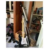 VIVITAR TELESCOPE, GUITAR HERO