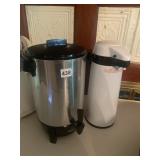 COFFEE 30 URN AND BEVERAGE DISPENSER
