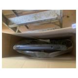 JEEP CARRIER SKI SPARE TIRE MOUNT 1-82207643