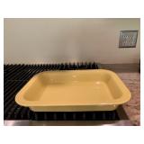 RECTANGLE BUTTER YELLOW BAKING DISH