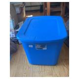 STERLITE TOTE WITH LID