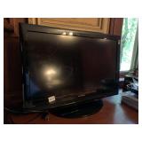 DYNEX FLAT SCREEN TV