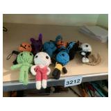 YARN DOLLS