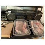 RADIO, TOILET SEAT NEW OVAL WHISPER CLOSE