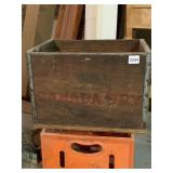 CANADA DRY WOOD CRATE