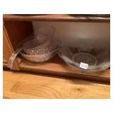 DOUBLE HANDLE PLATES AND SERVING BOWL