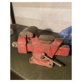 COLUMBIAN D44-118 LARGE BENCH VICE MADE IN USA