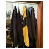 MENï¿½S XL JACKETS INCLUDING STEELERS