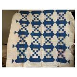 BLUE/WHITE QUILT
