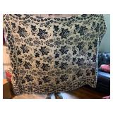 ANTIQUE COVERLET
