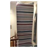LIKE NEW RUGGABLE RUB WASHABLE RUNNER GREEN AND