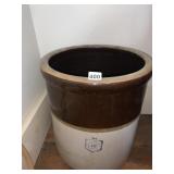 BROWN, GRAY CROCK NO DAMAGE OR CRACKING 10GALLON