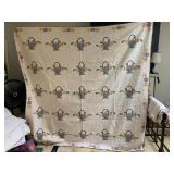 BASKET DESIGN QUILT 88" X 86"