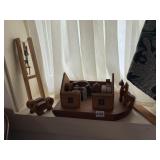 NOAHï¿½S ARC WOOD FIGURES HAND CRAFTED LADDER