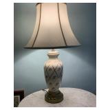 PORCELAIN GOLD CROSS LAMP