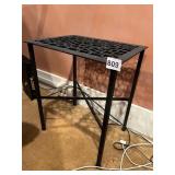 OPEN DESIGN SIDE TABLE METAL