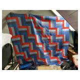 1976 HAND MADE QUILT KING SIZE
