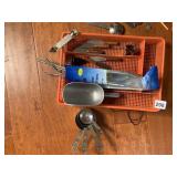 STAINLESS STEEL MEASURING CUPS AND STAINLESS