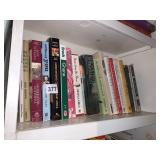 PAPERBACKS UNDERSTANDING CONTEMPORARY AFRICA, THE