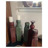 WOOD SPINDLES 3 RED, 2 GREEN W/ 2 CANDLES ON TOP
