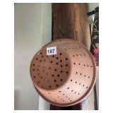 TERRA COTTA STRAINER GLAZED