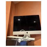 APPLE REMOTE AND DESKTOP APPLE COMPUTER A1418