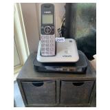 SMALL WOOD ORGANIZER AND VTECH PHONE